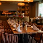 Am Badepark מלון 4*
