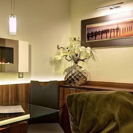Nordwest-hotel Am Badepark 4*